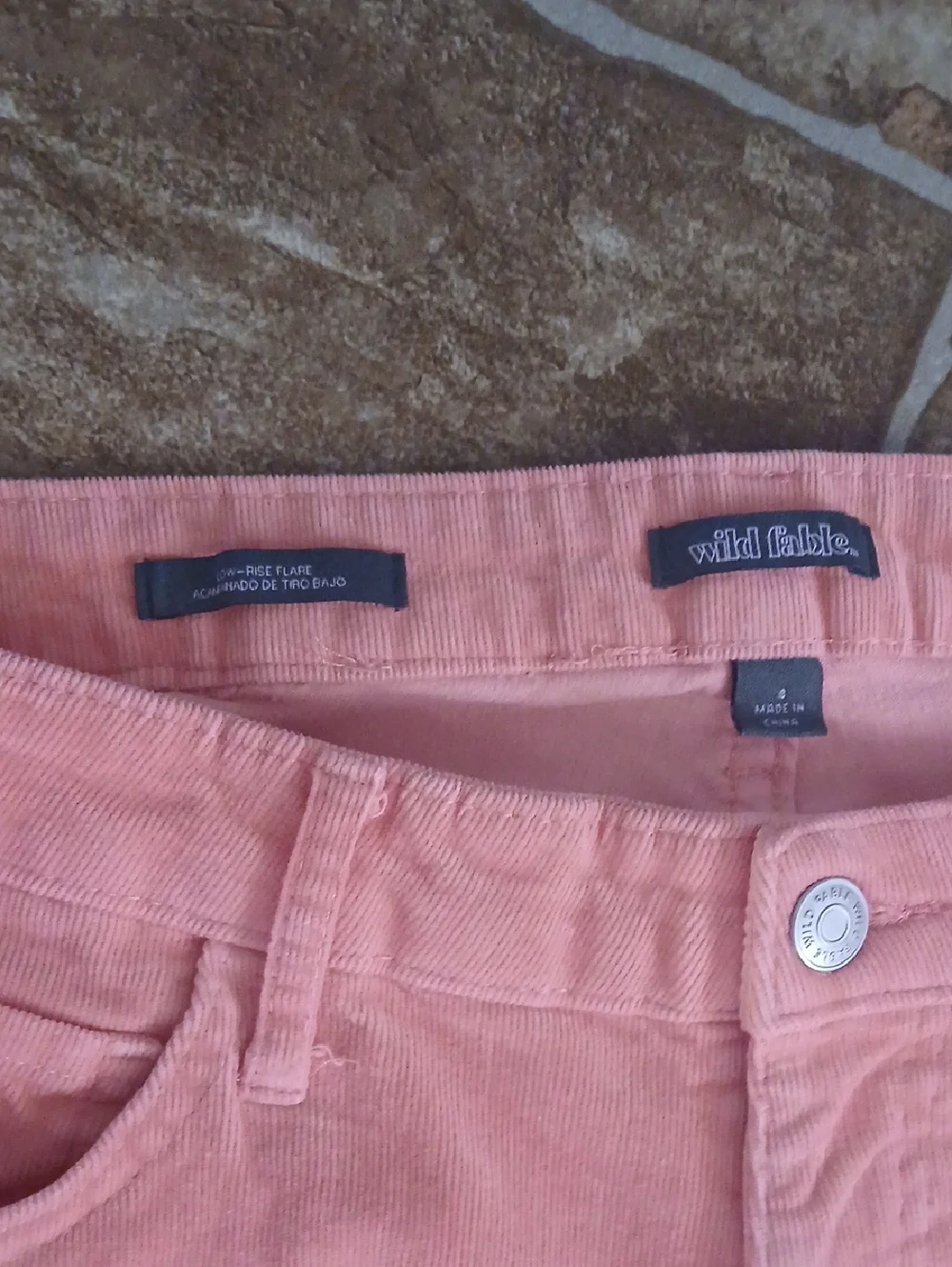 EUC Wild Fable Flare Low Rise Coral Pink Corduroy  Pants Size 8 - Picture 3 of 6